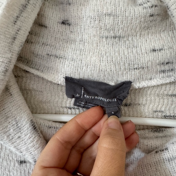 Anthropologie Sweater - Picture 3 of 7